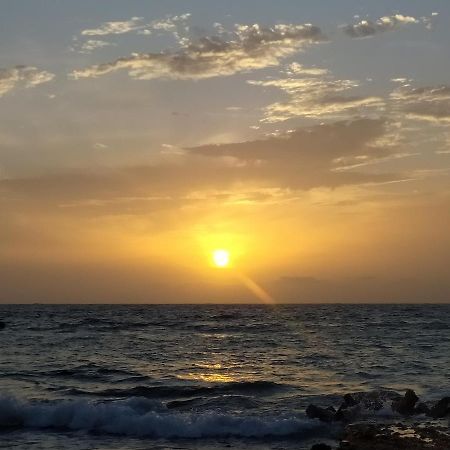 Sol Y Mar Hotel Puerto Limon Luaran gambar