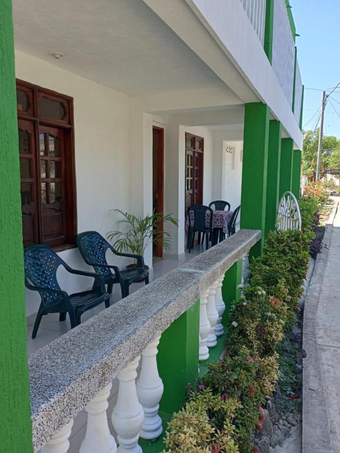 Sol Y Mar Hotel Puerto Limon Luaran gambar