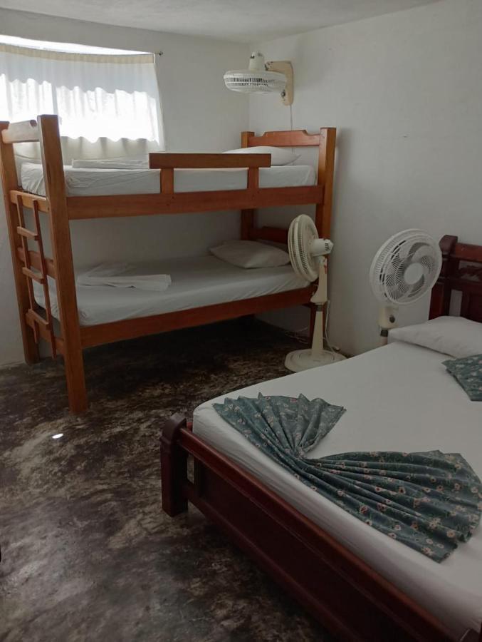Sol Y Mar Hotel Puerto Limon Luaran gambar
