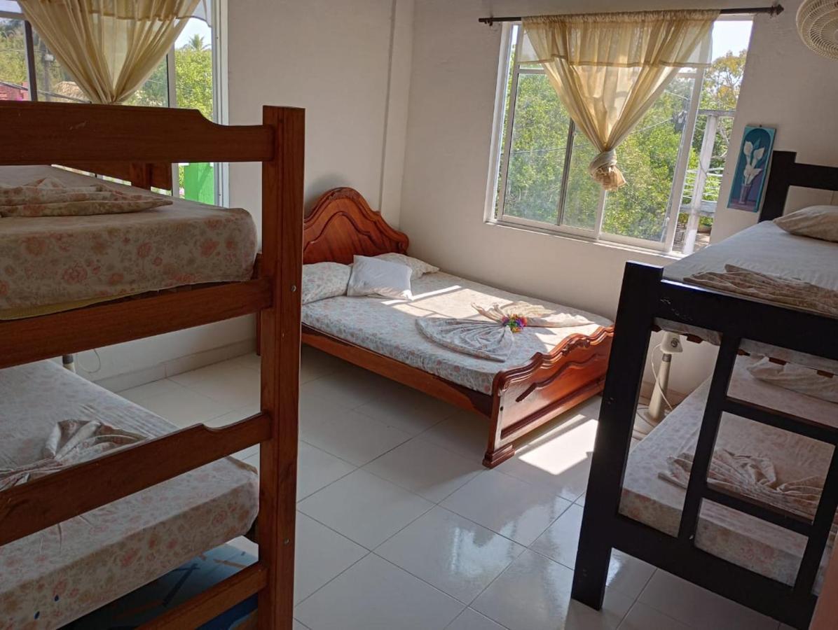 Sol Y Mar Hotel Puerto Limon Luaran gambar